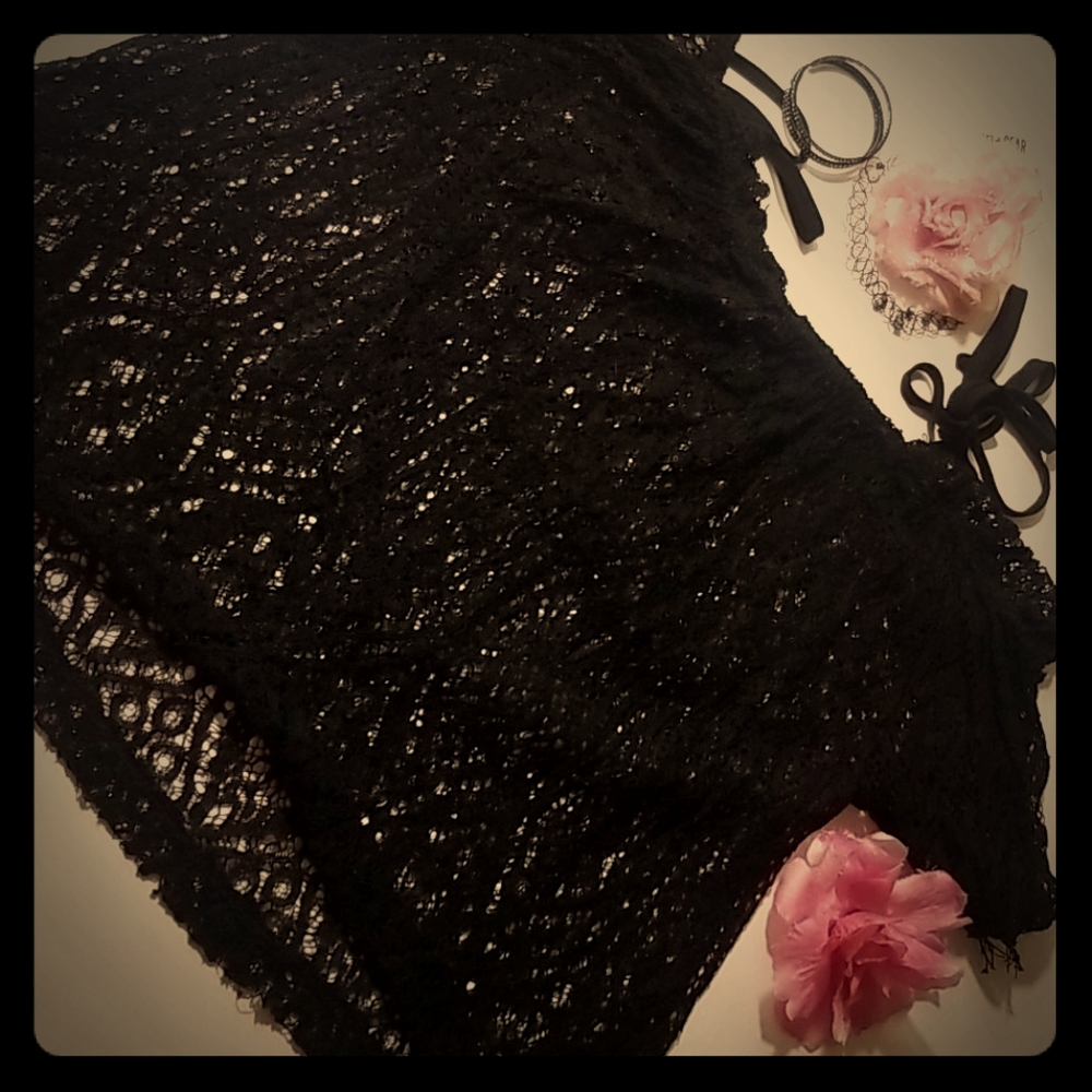 Black shirt